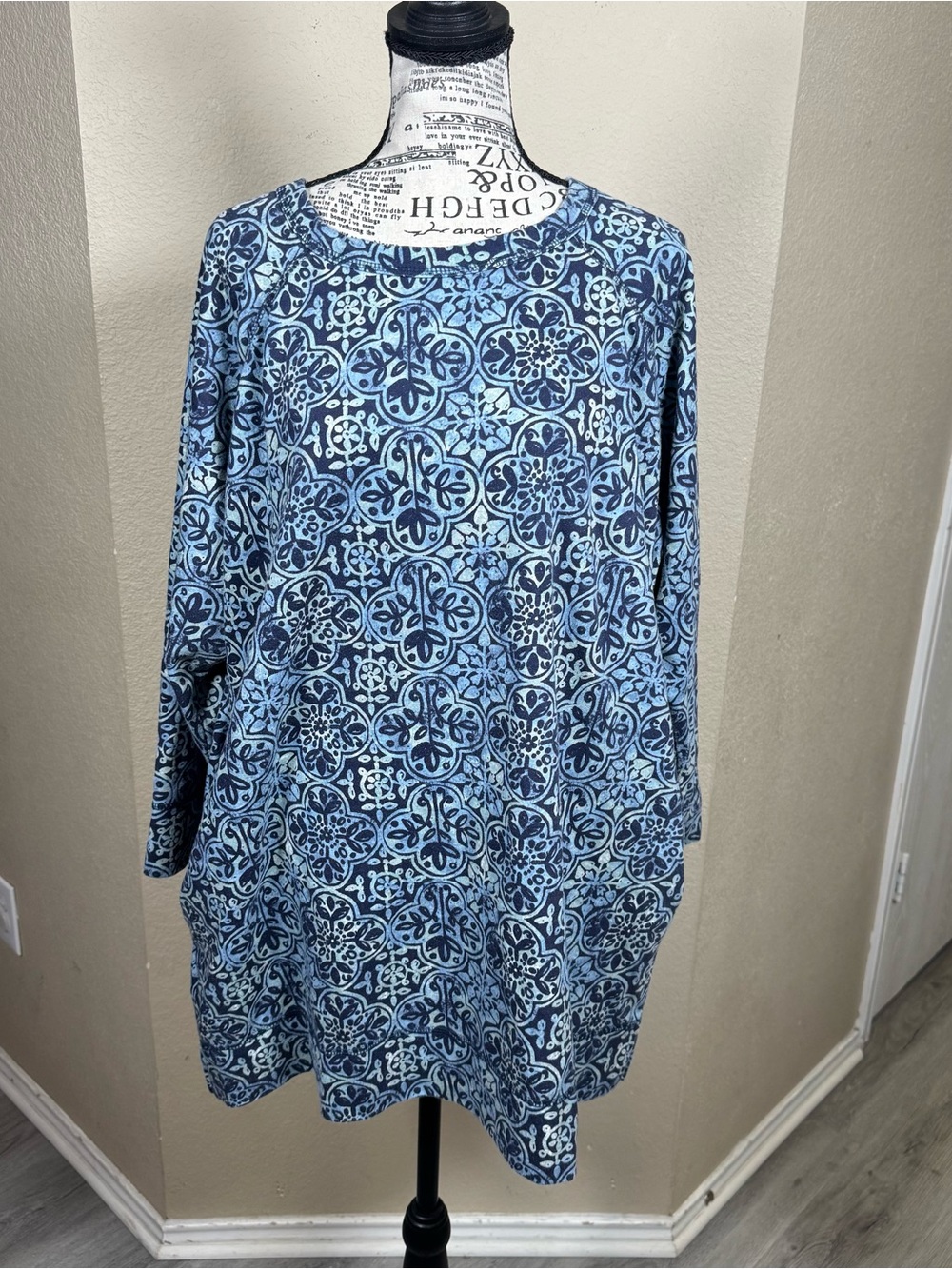 Blue Patterned Long-Sleeve Women's Tunic Top